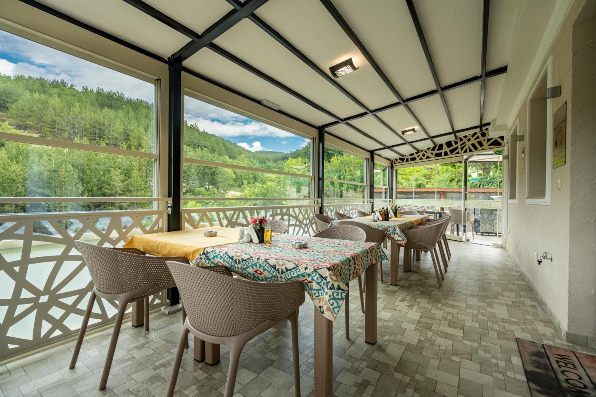 Club Houses Stefvall Glavatartsi Buitenkant foto